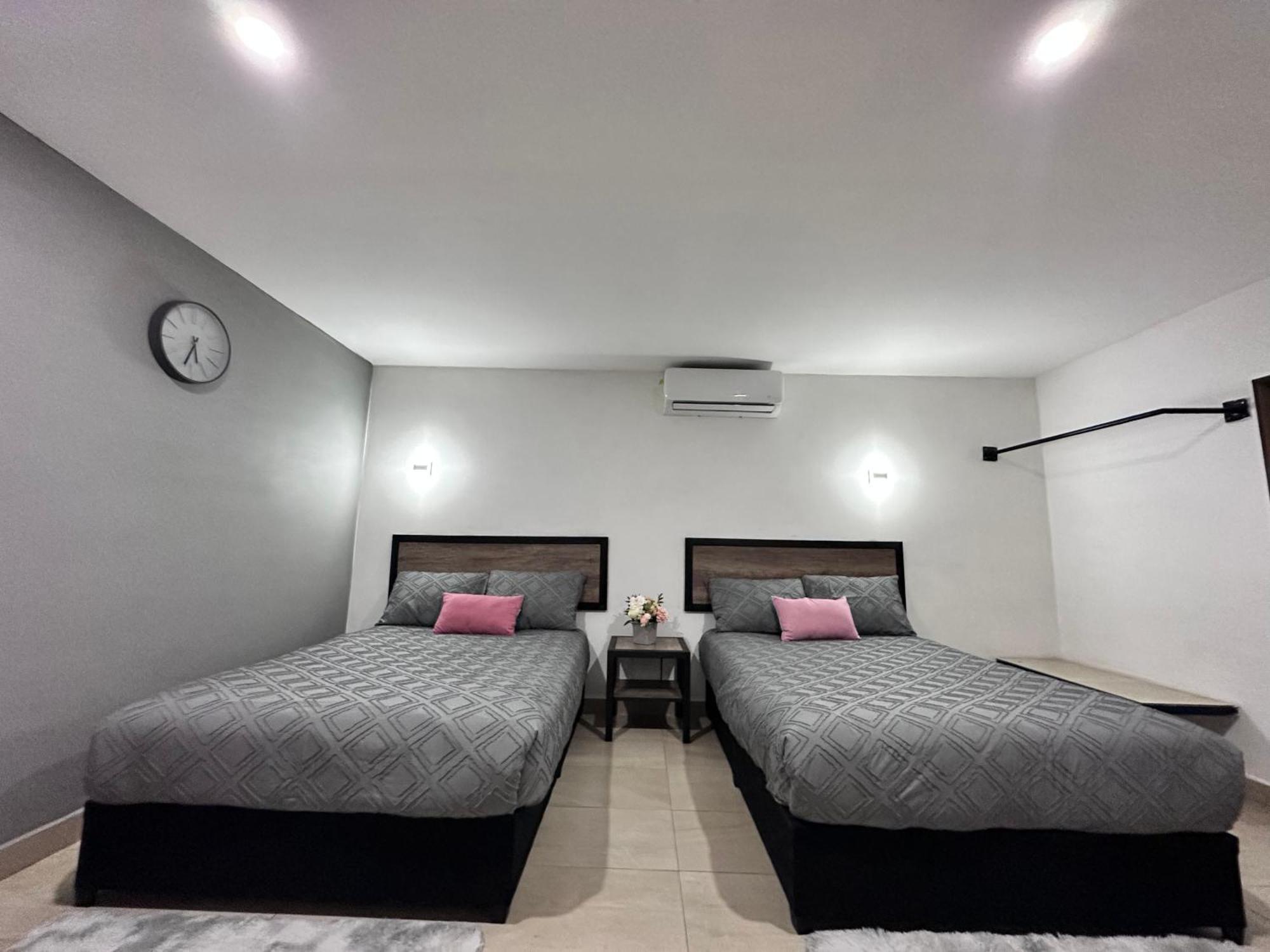 Departamentos Al Lado Del Mar En Zona Hotelera Канкун Экстерьер фото