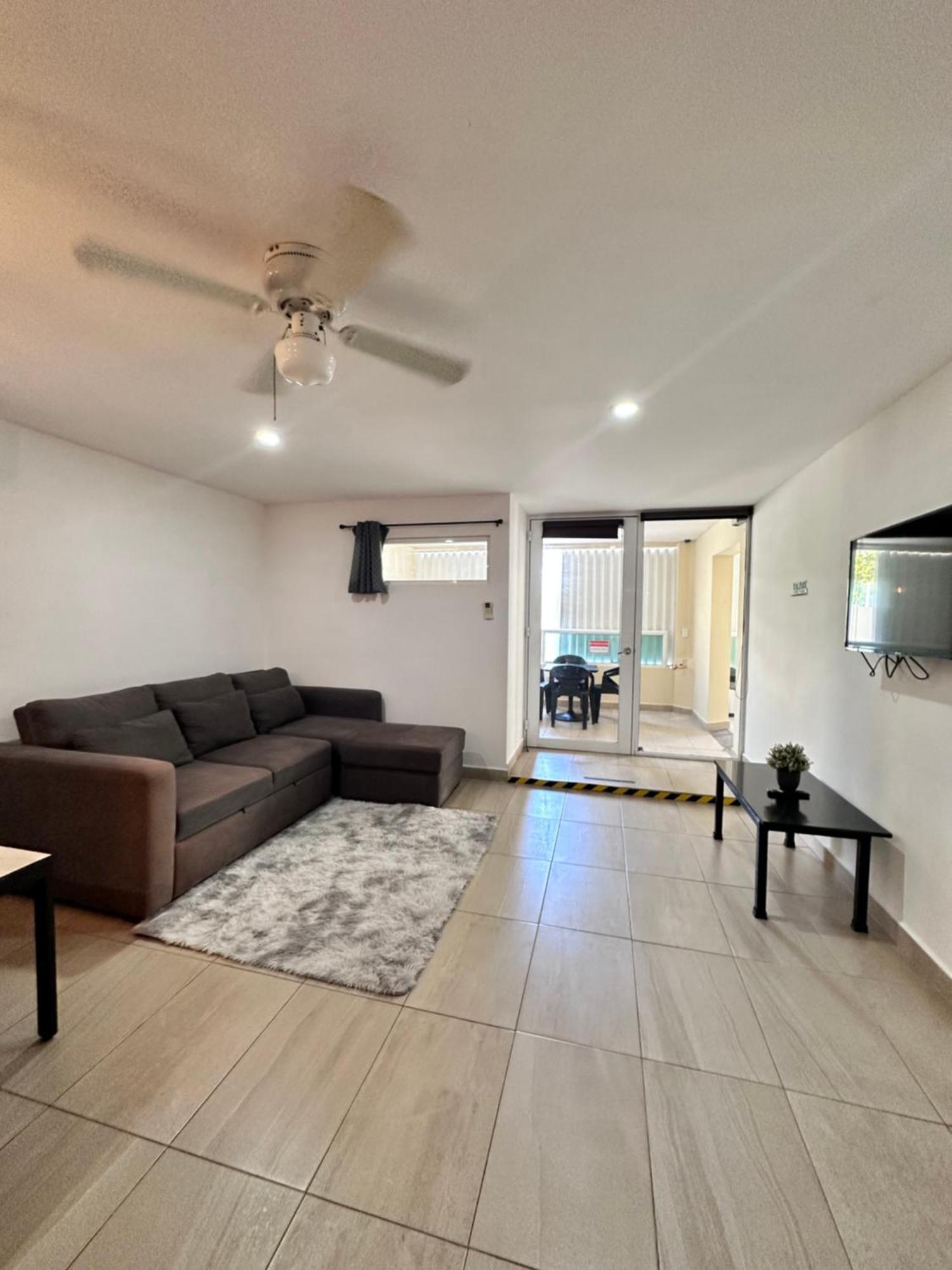 Departamentos Al Lado Del Mar En Zona Hotelera Канкун Экстерьер фото